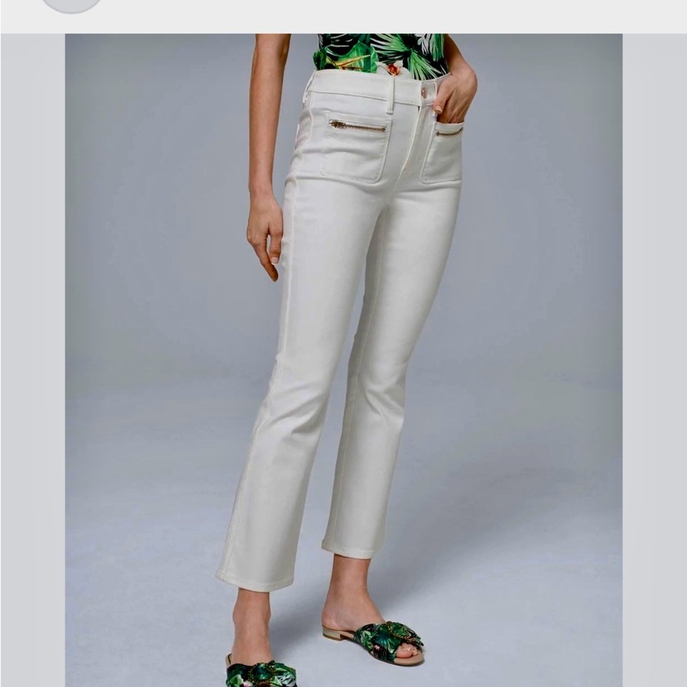 White House Black Market Cream Ankle Jeans. Perfect condition. NWT